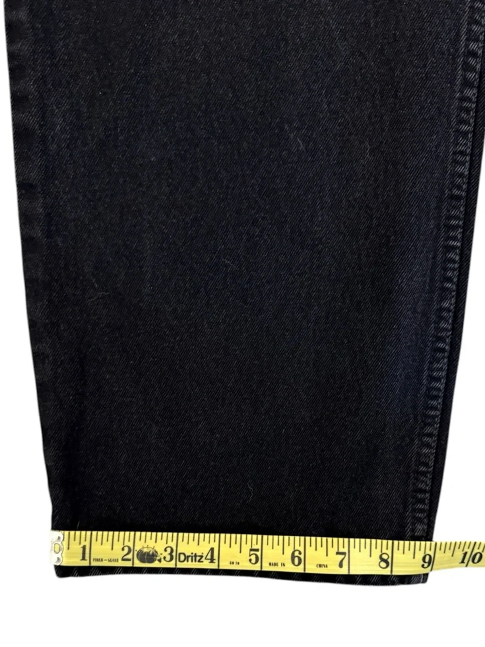 Vintage 2006 Levi’s 550 Relaxed Fit Black Jeans 40x32 Fits 36x30 Y2K Dad Denim